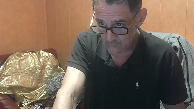 Snapshot of Lia_Y_PatrickX chatting on November 13, 7:13 pm Lia Y PatrickX online show from November 13, 7:13 pm