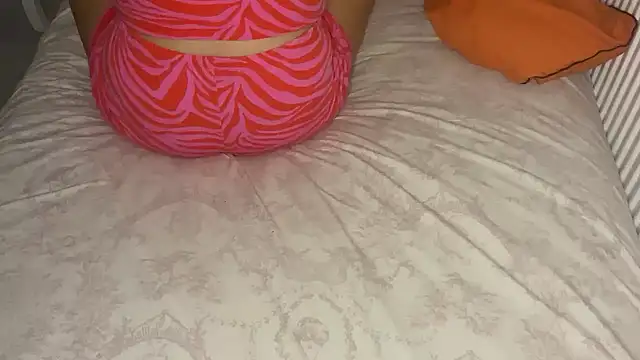 Ceyceys online show from November 19, 2:39 pm