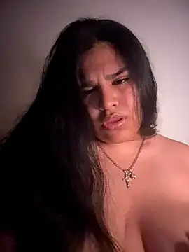 Snapshot of Badkittykim chatting on February 20, 1:24 am Badkittykim online show from February 20, 1:24 am