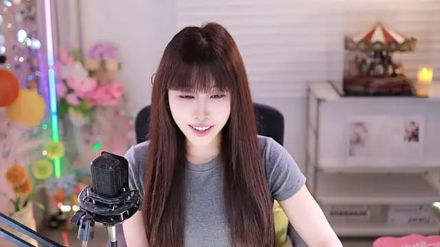 SleepArtist online show from December 5, 8:12 am