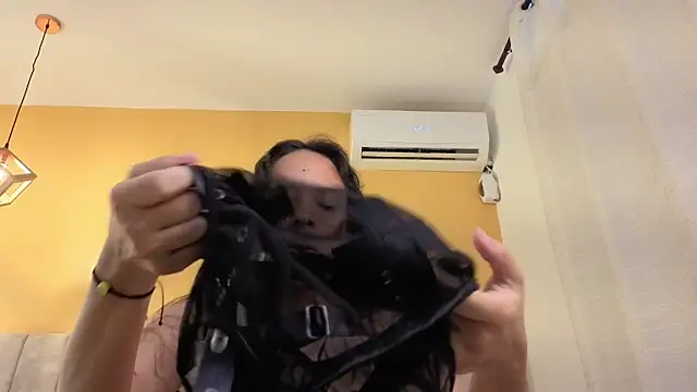 Snapshot of lexyfyre chatting on March 12, 12:33 pm lexyfyre online show from March 12, 12:33 pm