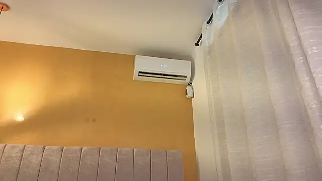 Snapshot of lexyfyre chatting on March 13, 12:23 pm lexyfyre online show from March 13, 12:23 pm