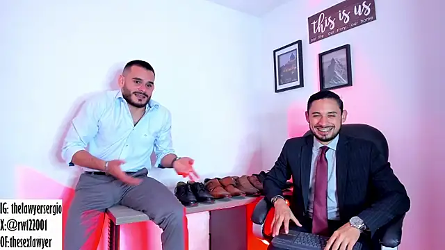 Snapshot of thesexlawyer1 chatting on January 16, 8:03 pm thesexlawyer1 online show from January 16, 8:03 pm