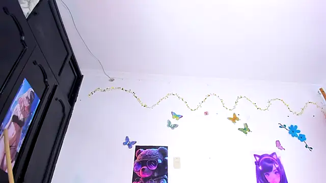 Emily Coper18 online show from February 16, 4:10 pm