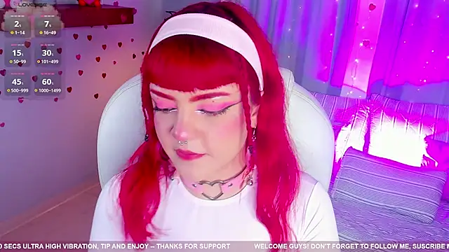 Snapshot of Tiny__Emmy chatting on March 7, 3:07 pm Tiny Emmy online show from March 7, 3:07 pm