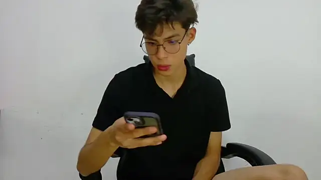 Snapshot of Jacotnk chatting on February 1, 5:07 am Jacotnk online show from February 1, 5:07 am