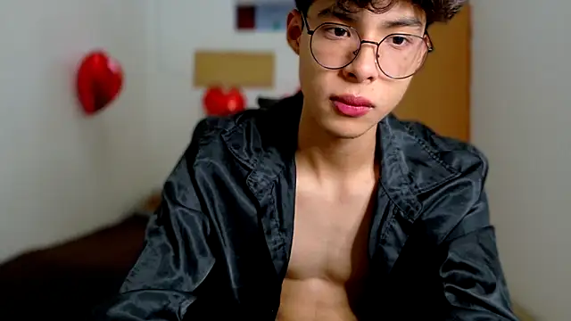 Snapshot of Jacotnk chatting on February 14, 5:19 am Jacotnk online show from February 14, 5:19 am