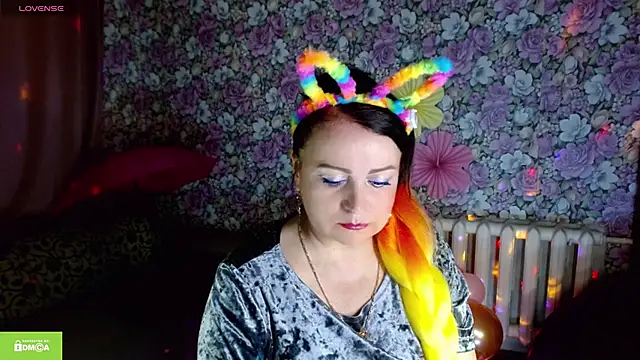 Julia-ru online show from April 2, 9:45 pm