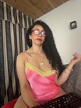 Snapshot of JULYSEX1 chatting on May 25, 12:11 pm JULYSEX1 online show from May 25, 12:11 pm
