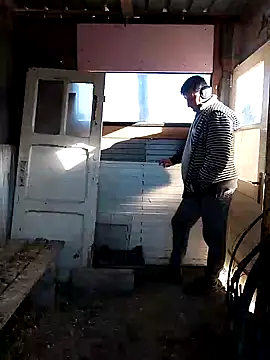 Snapshot of Sarpe84 chatting on January 19, 9:22 am Sarpe84 online show from January 19, 9:22 am