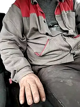 Snapshot of Sarpe84 chatting on January 31, 9:37 am Sarpe84 online show from January 31, 9:37 am