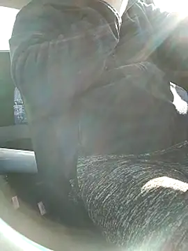 Snapshot of Sarpe84 chatting on February 22, 1:13 pm Sarpe84 online show from February 22, 1:13 pm