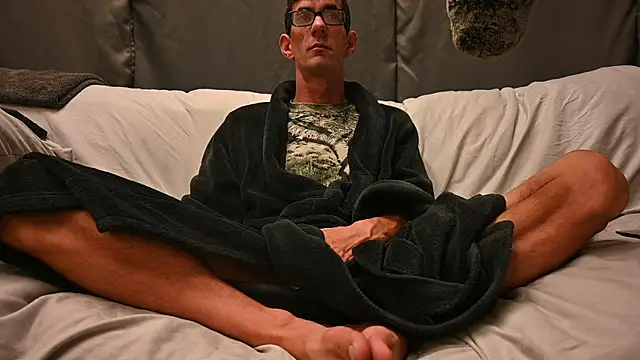 joeiandola online show from October 3, 7:33 pm