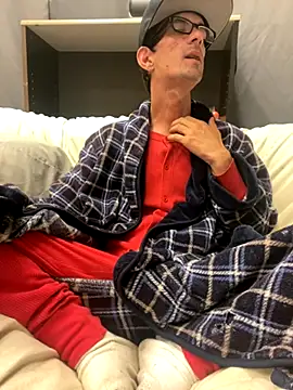 joeiandola online show from December 5, 3:48 am