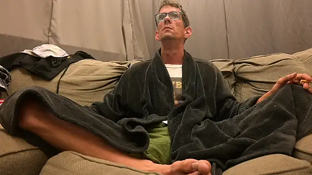 joeiandola online show from July 8, 4:44 pm