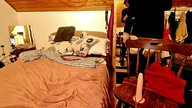 Hot Colettte online show from December 25, 4:01 am