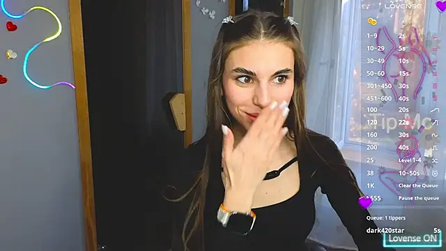 Snapshot of EmmyGreans chatting on March 7, 12:34 pm EmmyGreans online show from March 7, 12:34 pm