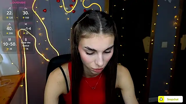 Snapshot of EmmyGreans chatting on October 8, 11:41 am EmmyGreans online show from October 8, 11:41 am