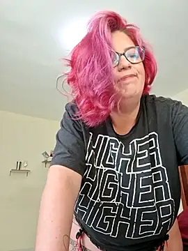 Snapshot of Escarlate4you_ chatting on July 28, 10:10 am Escarlate4you online show from July 28, 10:10 am