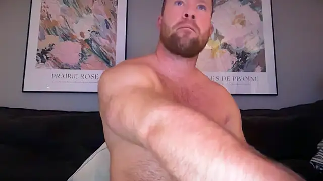 Snapshot of swekingxx chatting on May 24, 11:21 pm swekingxx online show from May 24, 11:21 pm