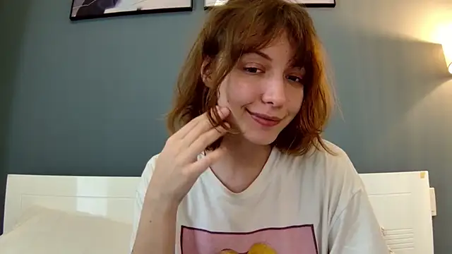 Snapshot of sun_place chatting on February 5, 10:30 am sun place online show from February 5, 10:30 am