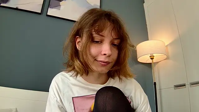 Snapshot of sun_place chatting on February 10, 3:46 am sun place online show from February 10, 3:46 am