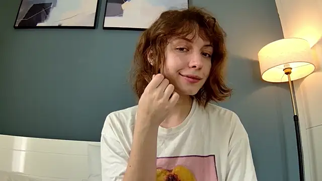 Snapshot of sun_place chatting on February 12, 4:33 am sun place online show from February 12, 4:33 am