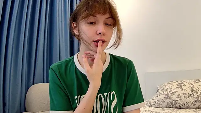 Snapshot of sun_place chatting on February 26, 3:10 am sun place online show from February 26, 3:10 am