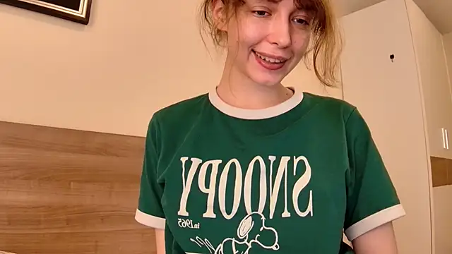 Snapshot of sun_place chatting on March 1, 5:52 am sun place online show from March 1, 5:52 am