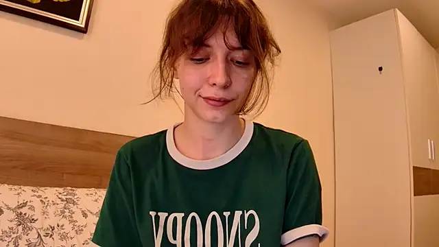 Snapshot of sun_place chatting on March 3, 12:48 am sun place online show from March 3, 12:48 am