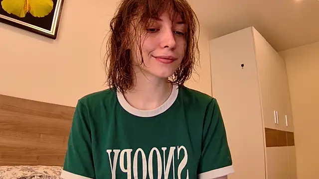 Snapshot of sun_place chatting on March 6, 3:02 am sun place online show from March 6, 3:02 am