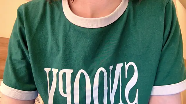 Snapshot of sun_place chatting on March 7, 1:31 am sun place online show from March 7, 1:31 am