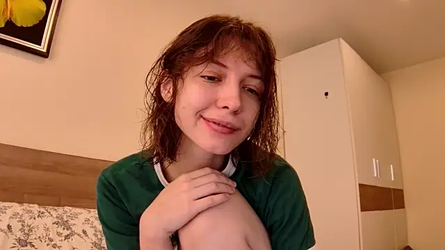 Snapshot of sun_place chatting on March 8, 2:12 am sun place online show from March 8, 2:12 am