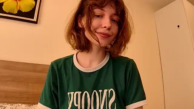 Snapshot of sun_place chatting on March 16, 2:32 am sun place online show from March 16, 2:32 am