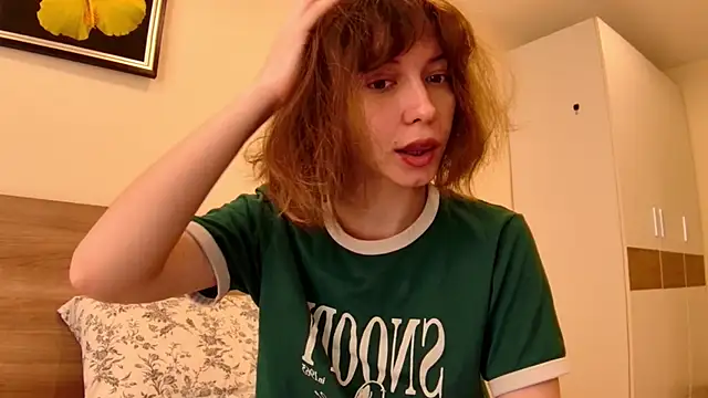 Snapshot of sun_place chatting on March 17, 1:46 am sun place online show from March 17, 1:46 am