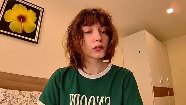 Snapshot of sun_place chatting on March 22, 4:45 am sun place online show from March 22, 4:45 am