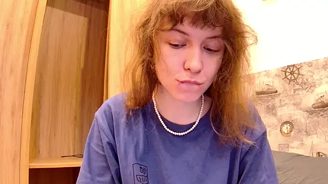 Snapshot of sun_place chatting on November 18, 4:50 am sun place online show from November 18, 4:50 am