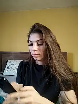 Snapshot of AntoniaHottie chatting on February 6, 9:56 am AntoniaHottie online show from February 6, 9:56 am