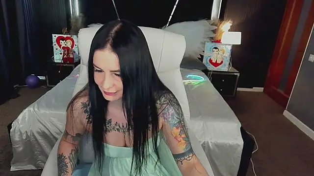 AmberDismond online show from March 17, 6:39 am