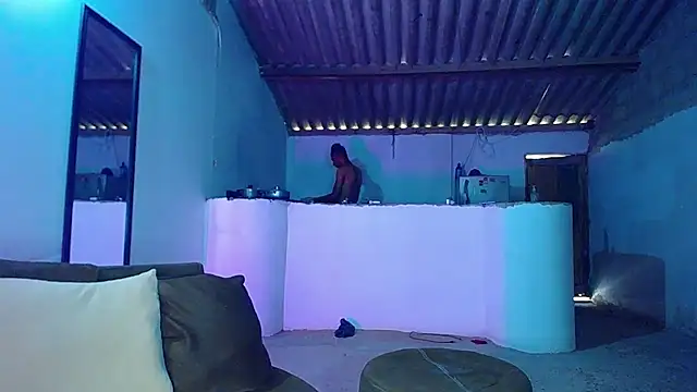 Snapshot of Dharwinth_25 chatting on February 7, 4:56 pm Dharwinth 25 online show from February 7, 4:56 pm