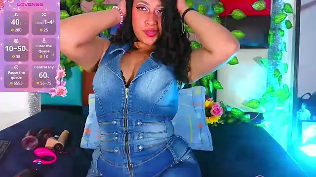 gisele merchann online show from June 20, 3:20 am