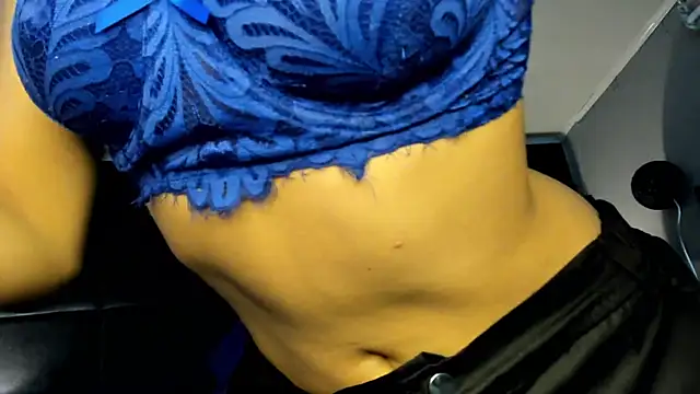 Snapshot of CHERRYY_BOMB_ chatting on March 15, 2:23 pm CHERRYY BOMB online show from March 15, 2:23 pm