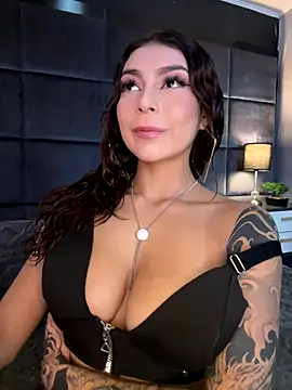 Snapshot of CHERRYY_BOMB_ chatting on November 24, 6:07 pm CHERRYY BOMB online show from November 24, 6:07 pm