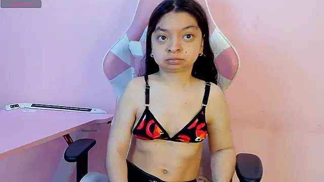 CharlotteMuller online show from November 30, 8:13 pm