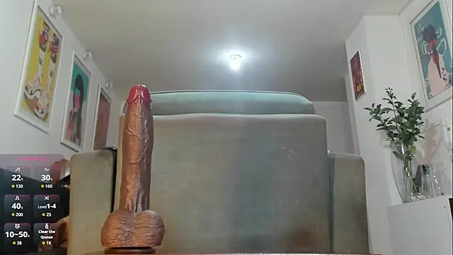 Snapshot of Alexxis-333 chatting on August 8, 5:26 pm Alexxis-333 online show from August 8, 5:26 pm