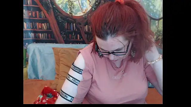 PlayfullMature online show from June 16, 11:57 am