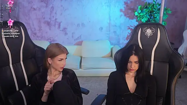 Tina Breeze online show from November 28, 8:06 am