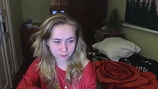 Riley Roo online show from December 27, 6:42 pm