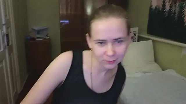 Riley Roo online show from February 5, 8:46 pm