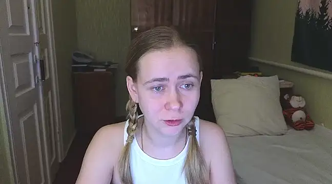 Riley Roo online show from February 14, 5:36 pm